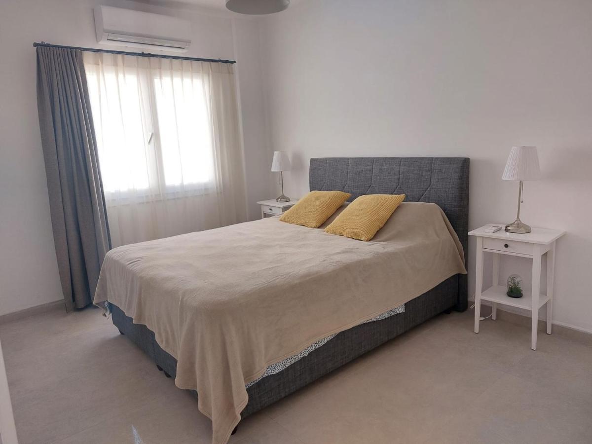 Ibak Apartments Gumusluk Luaran gambar